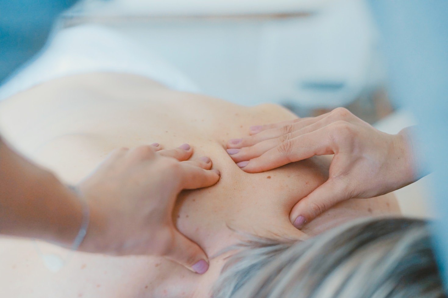 Top Reasons to Choose Prenatal Yoga Sessions